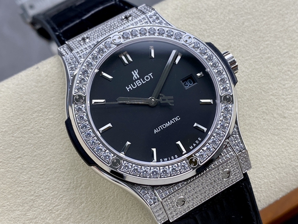 ウブロコピー時計正面デザイン